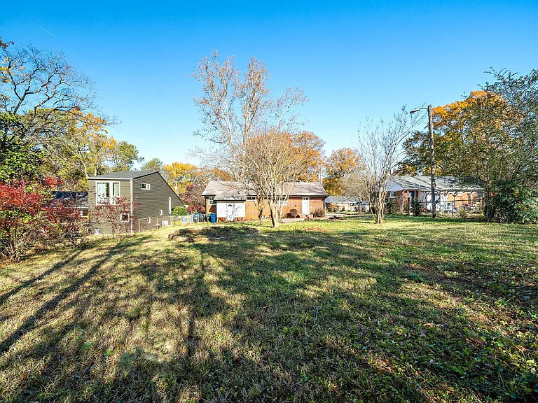 2312 Sheffield Rd — Photo 25