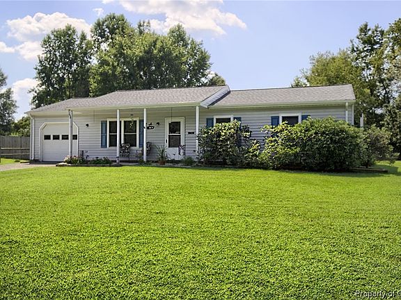 5th image of 6740 Cedar Lake Dr