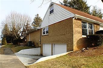 2nd image of 103 S 25th St