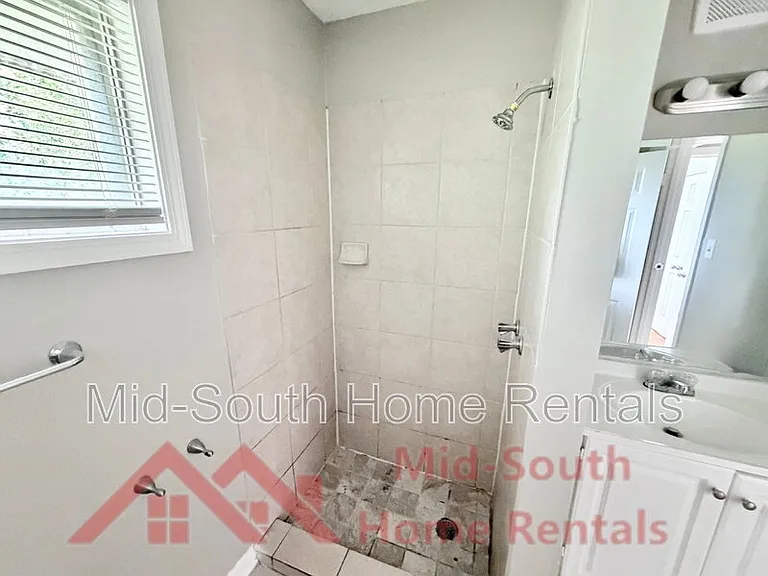 480 Whiteville Ave — Photo 19