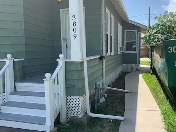 3809 Avenue O, Galveston, TX 77550