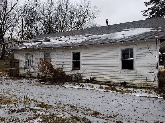 2nd image of 23815 1st Ave