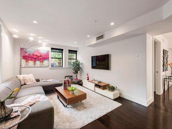 2nd image of 345 E 50th St #Townhouse