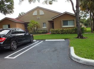 1008 Lake Victoria Dr APT B, West Palm Beach, FL 33411