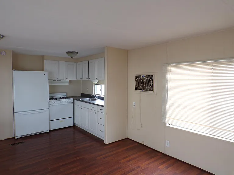 12710 3rd St #22 — Photo 4