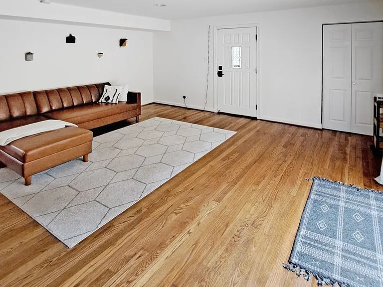 1904 Taylor Ave — Photo 24