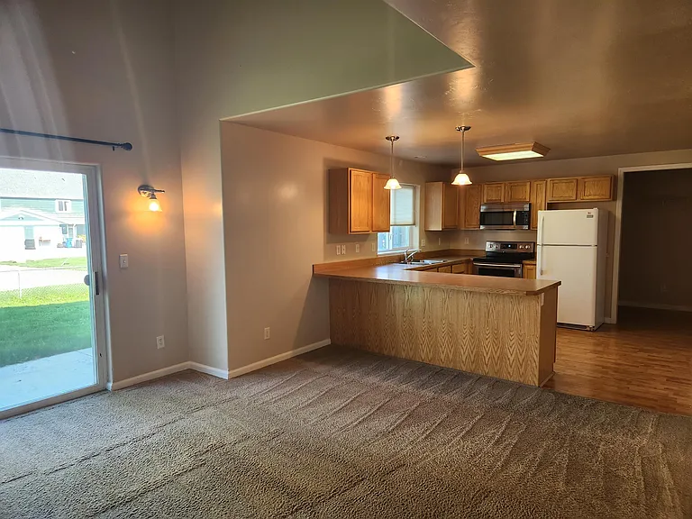 1005 Cardinal Dr #A — Photo 5