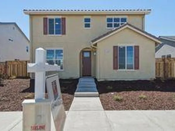 123 Carmona Dr, King City, CA 93930