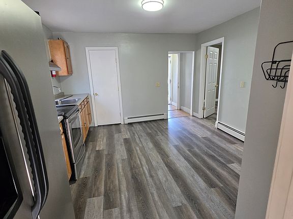5th image of 12 Halton St Floor 2