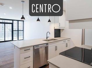 Centro, London, ON N6A 1K1