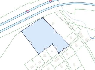 Santos Dr, Milford, PA 18337