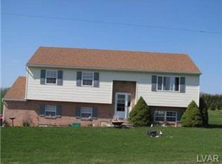 4851 Park Ave, Slatington, PA 18080