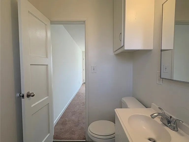 9420 Las Tunas Dr #C — Photo 10