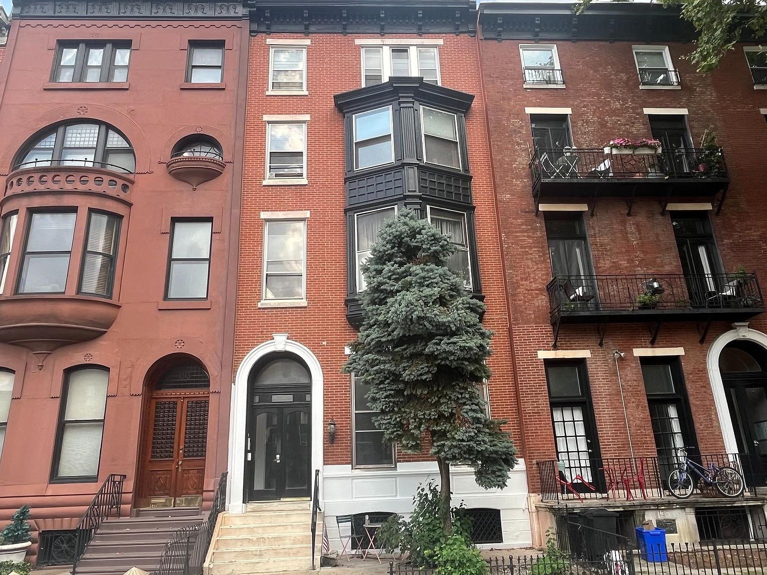 1315 S Broad St, Philadelphia, PA 19147 | Zillow