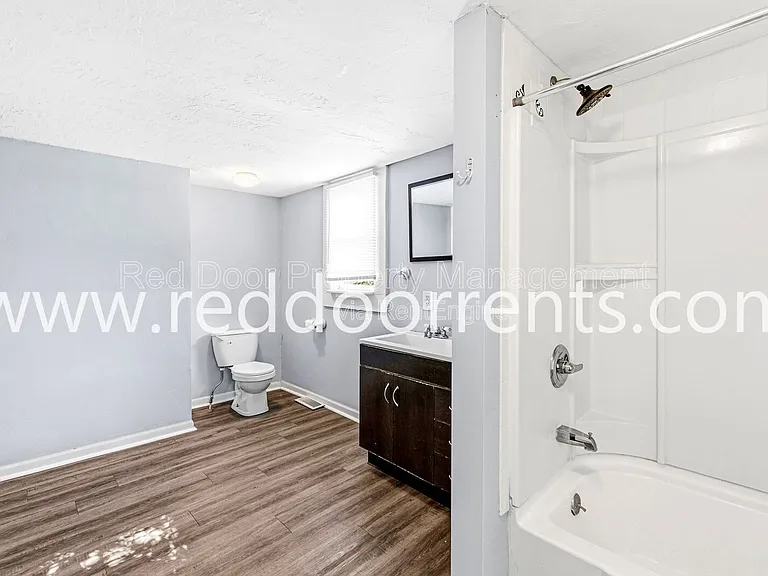 736 E Morris St — Photo 19