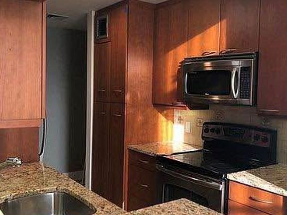 3rd image of 55 McKinley Ave APT D2-6