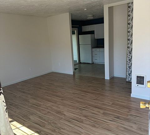 Family room & Kitchen