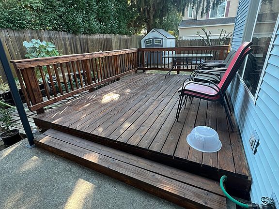 4th image of 780 SW Sosa Pl