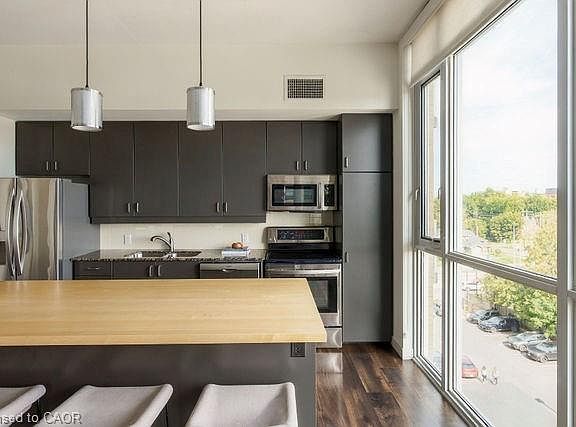 5th image of 191 King St S #511