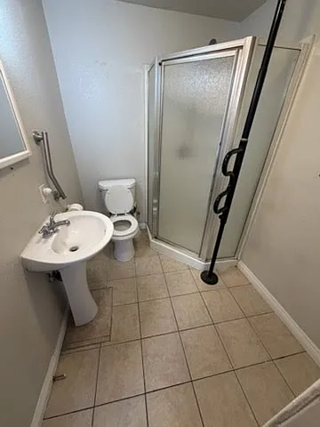 333 Moore Ave — Photo 8