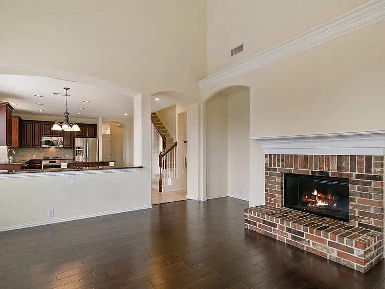 5128 Oceana Dr — Photo 15