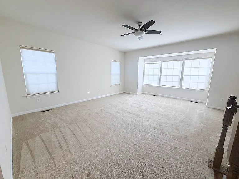 25707 Bishop Grove Ter — Photo 9