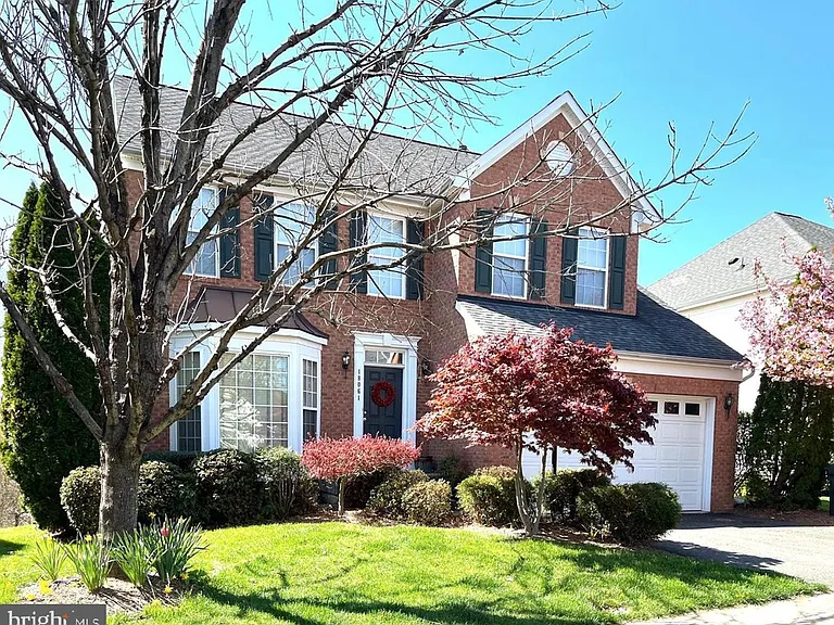 18061 Camdenhurst Dr — Photo 1