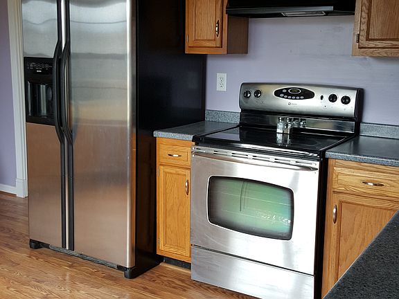Eat In Kitchen