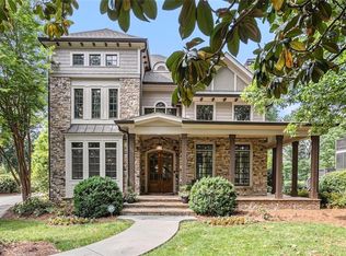 136 Hardeman Rd, Sandy Springs, GA 30342