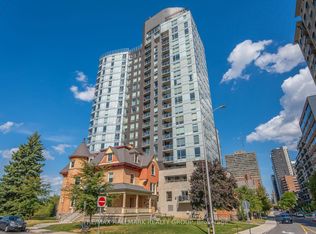 428 Sparks St #1007, Ottawa, ON K1R 0B3