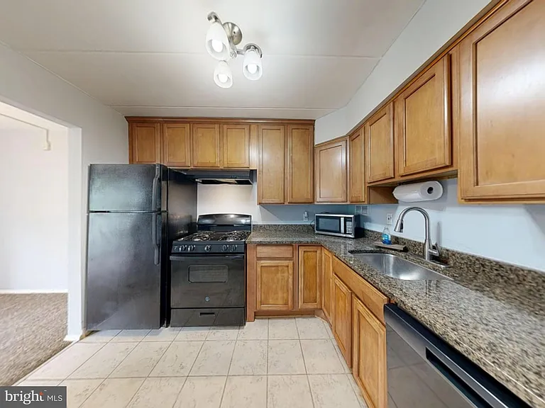 2610 Indian Dr #2B — Photo 20