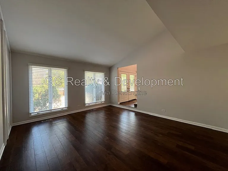 3148 Cottonwood Ct — Photo 12