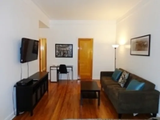 Rented by Citi Habitats | media 7
