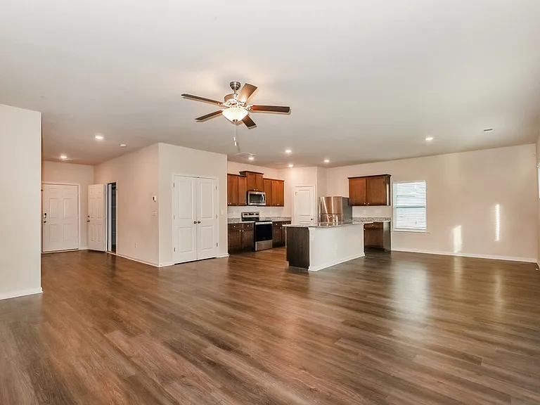704 Plow Point — Photo 5