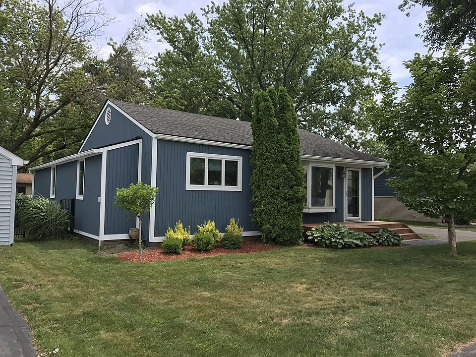 1st image of 1263 Brambles Dr