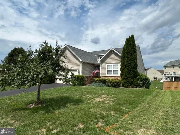 103 Ivy Hill Ct, Stephens City, VA 22655