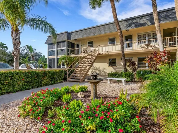 200 Park Blvd N APT 201, Venice, FL 34285