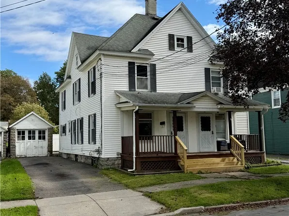 18 Mattie St #16, Auburn, NY 13021
