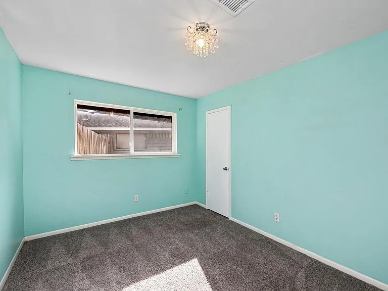 12307 Nova Ct — Photo 13