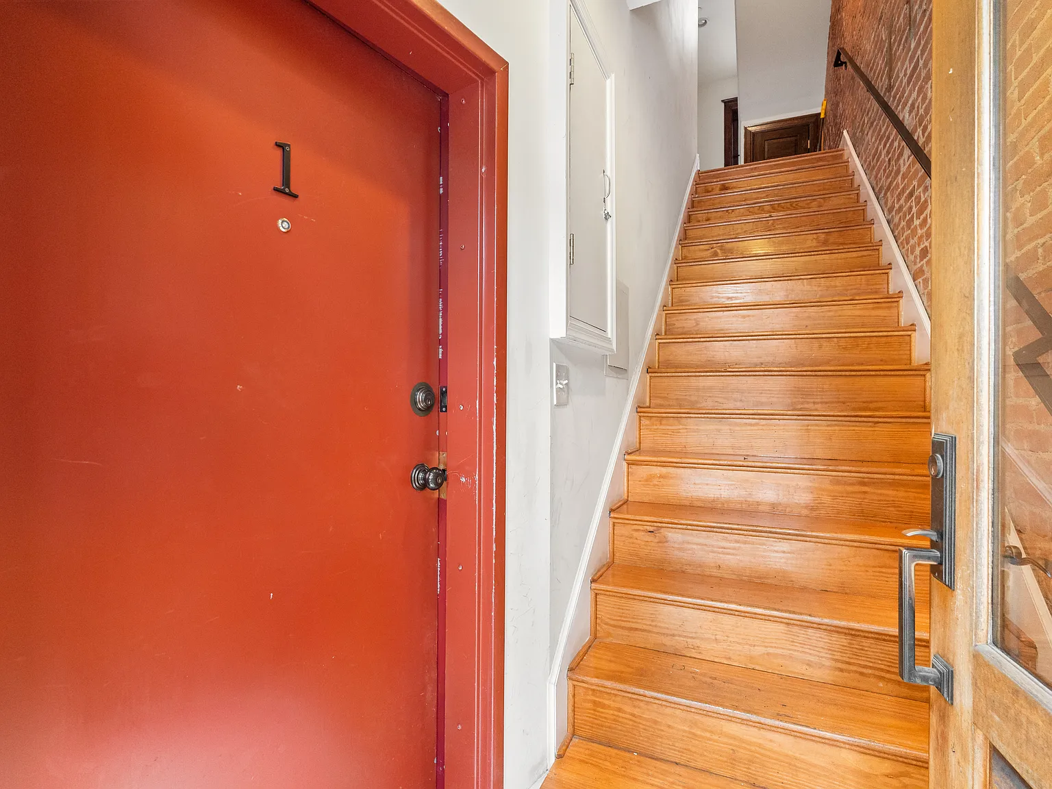 1929 Calvert St NW — Photo 2