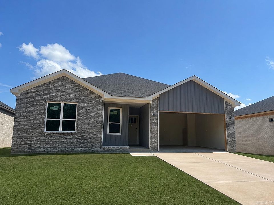 1st image of 942 Villa Vista Cir