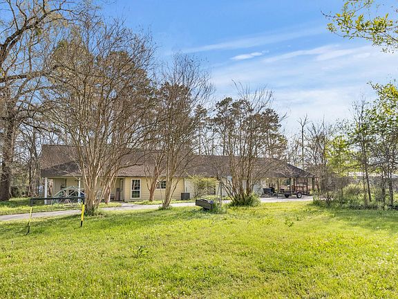 2nd image of 15930 Fm 1485 Rd