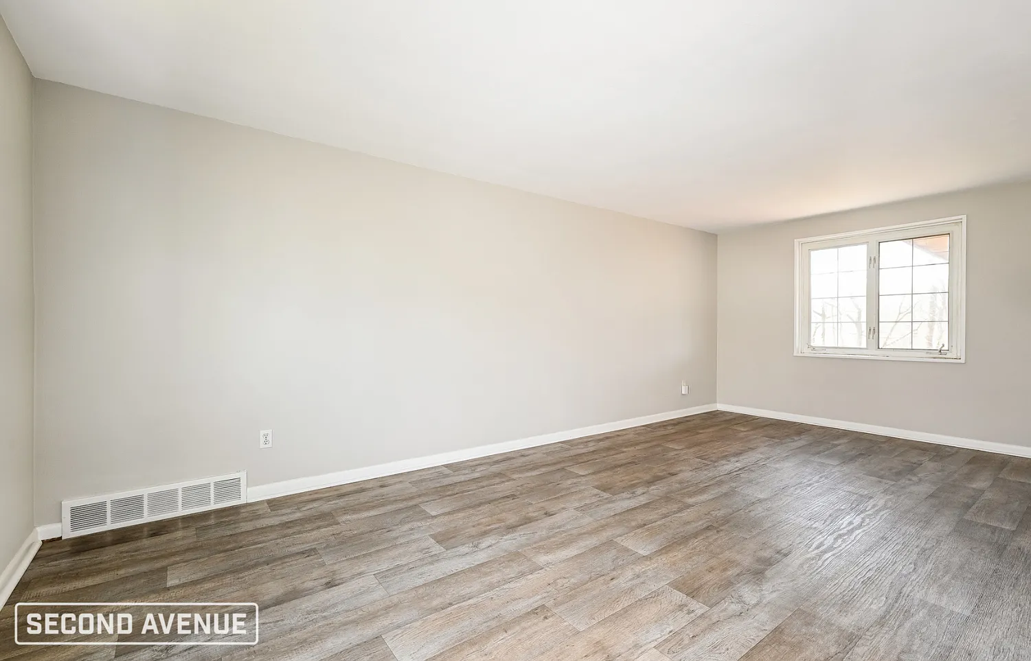 3 bed, 2.0 bath, 1344 sqft, $1,725 — Photo 2
