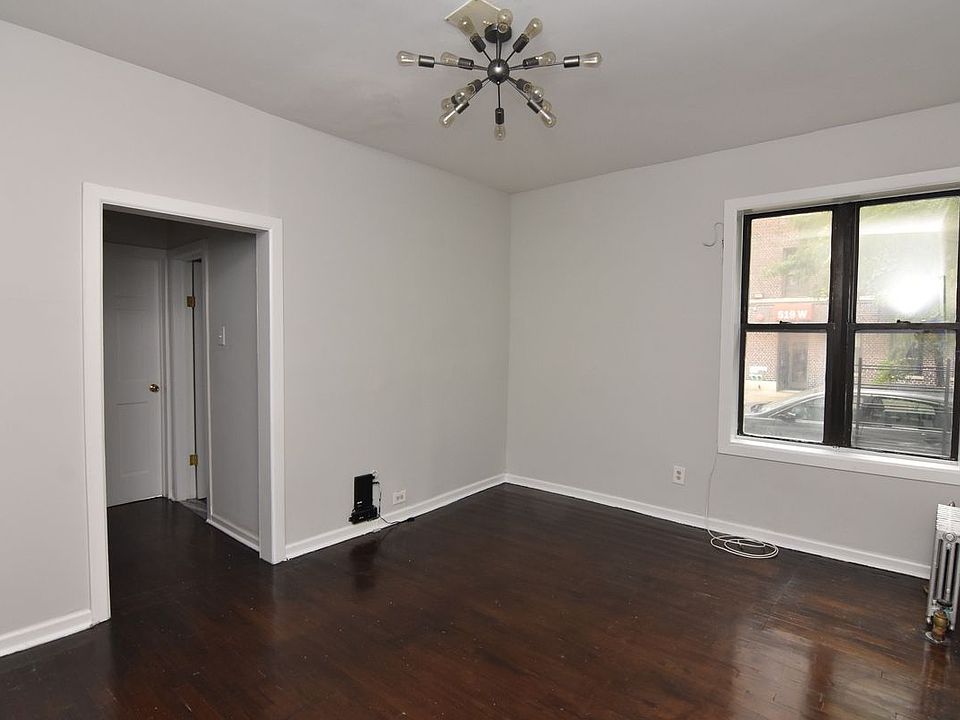 2nd image of 540 W 189th St #1CC