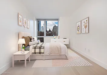 Rented by R New York