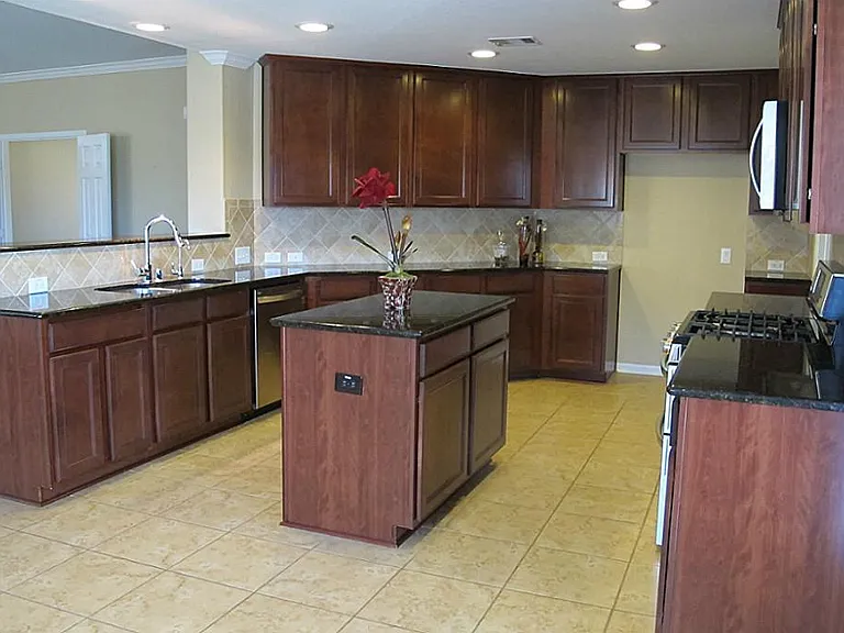6422 Saragosa Crossing Ln — Photo 8
