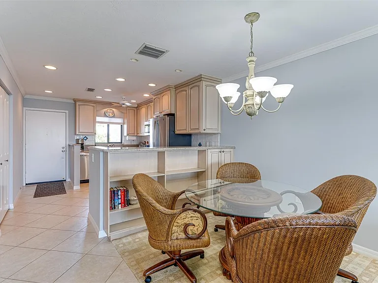 1608 Stickney Point Rd #1608-204 — Photo 7