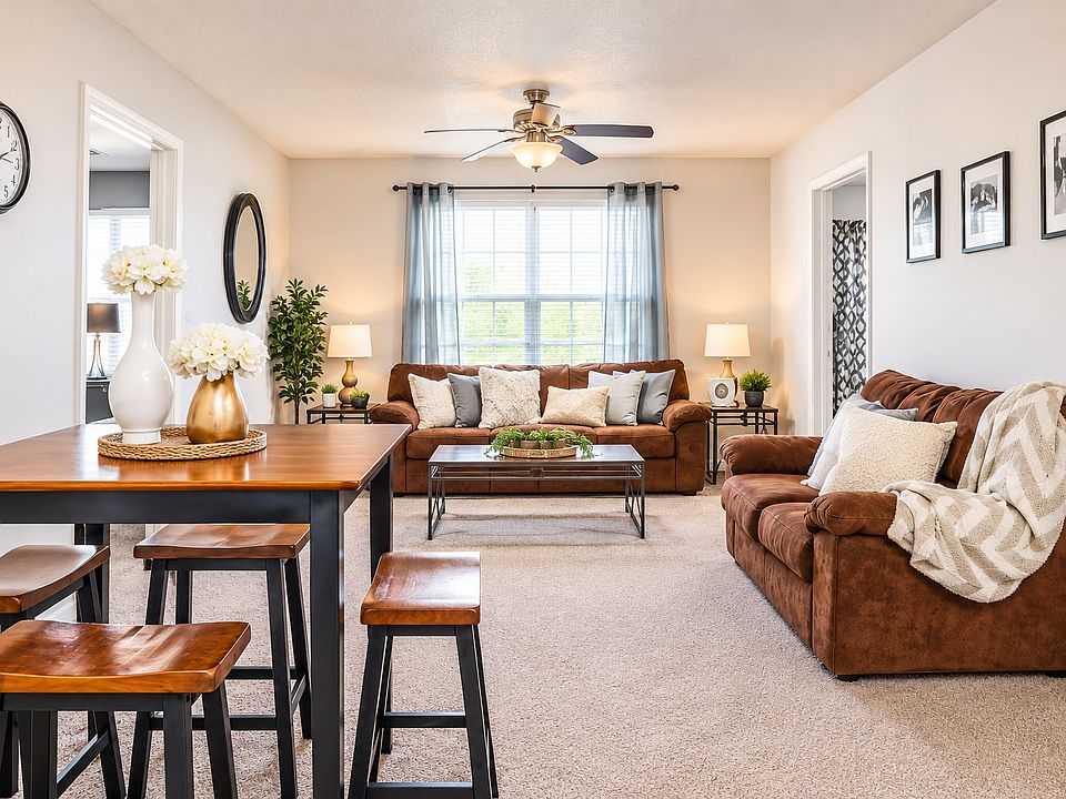 1st image of 2302 Bostic Dr #101