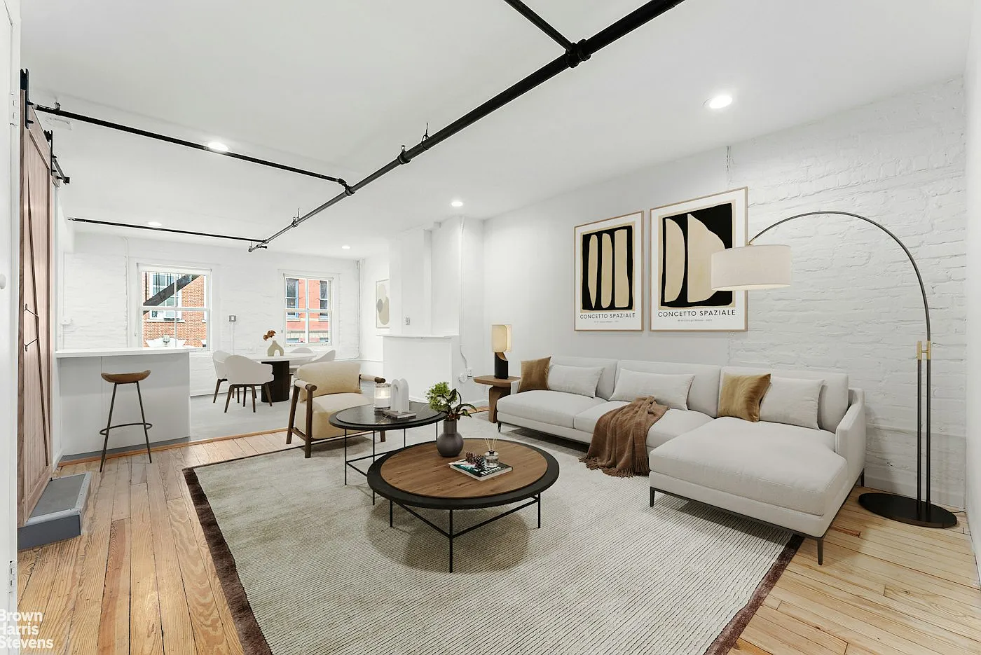 401 West Broadway — Photo 1