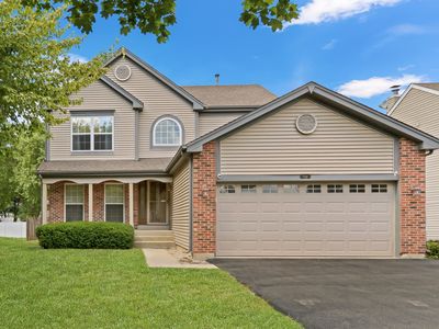 7736 Geneva Dr, Gurnee, IL, 60031